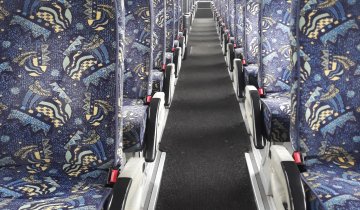 čištění interiéru autobusu
